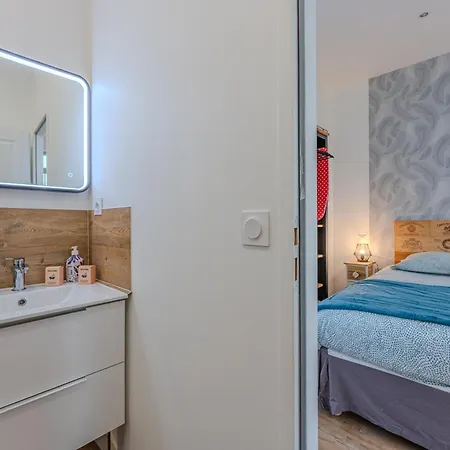 La Maison Des Vignes Emilion Apartment *
